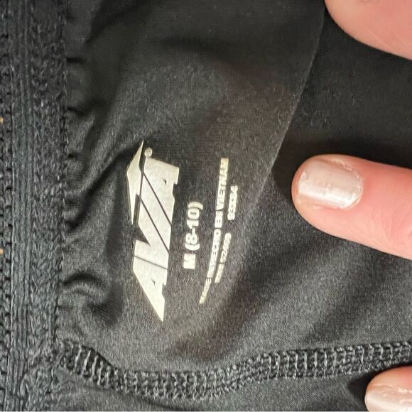 Black Avia dry wicking running shorts with built in bike liner - Picture 4 of 6